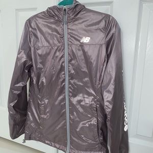 New balance wind breaker jacket raincoat